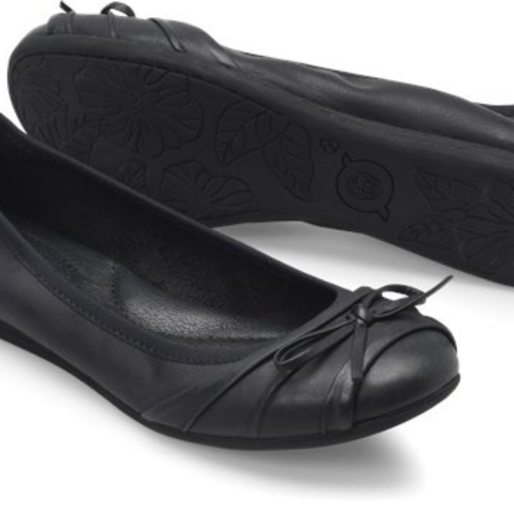 born chelan ballet flat